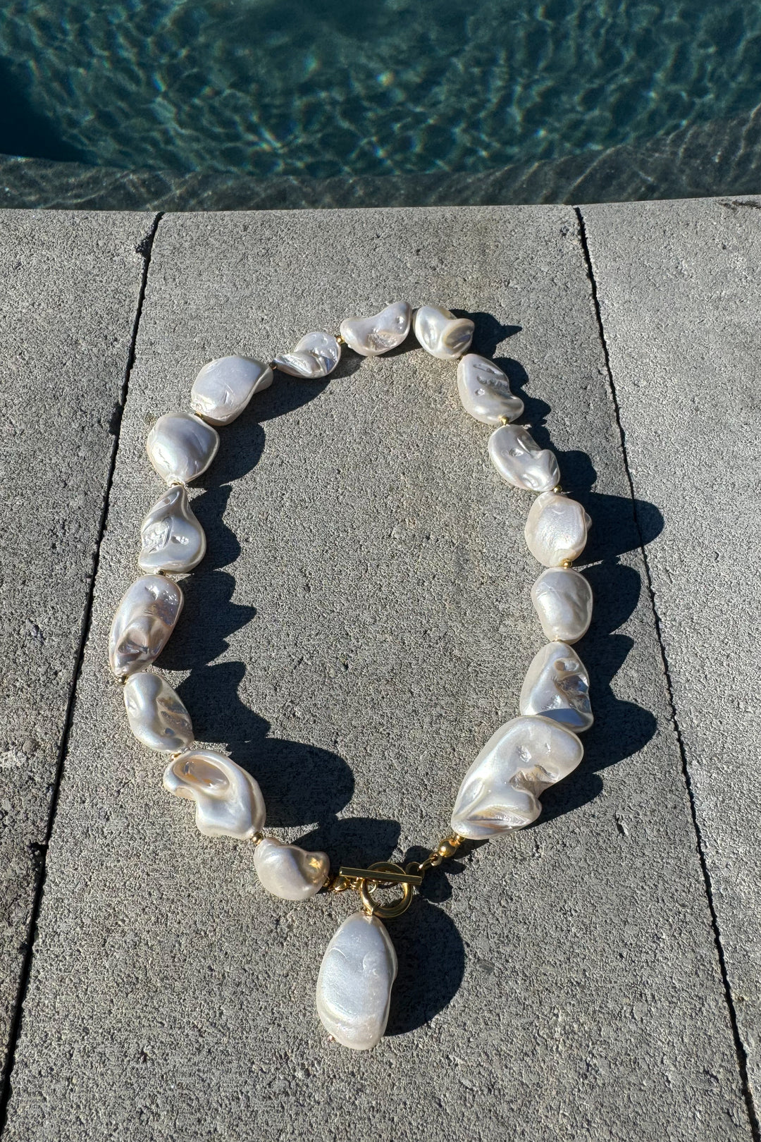 Pearl Front Clip Necklace